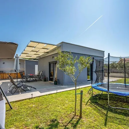 Beautiful In With Wifi Ferienhaus Peroj