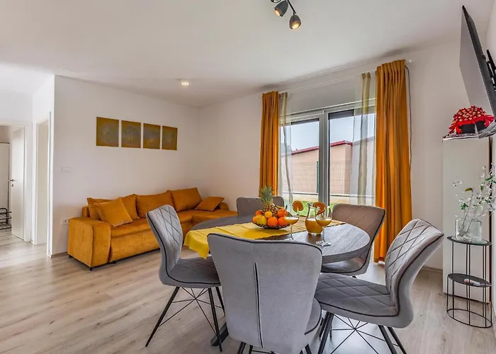 2 Bedroom Beautiful In 펜션 *